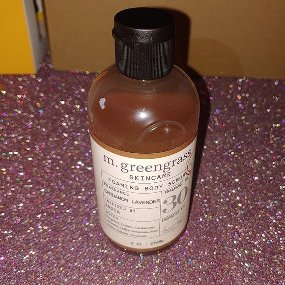 Cardamom Lavender Foaming Body Scrub m. greengrass - Picture 1 of 5